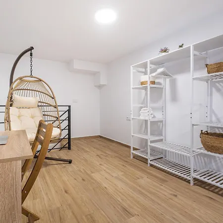 Sol Y Mar Boutique Apartment
